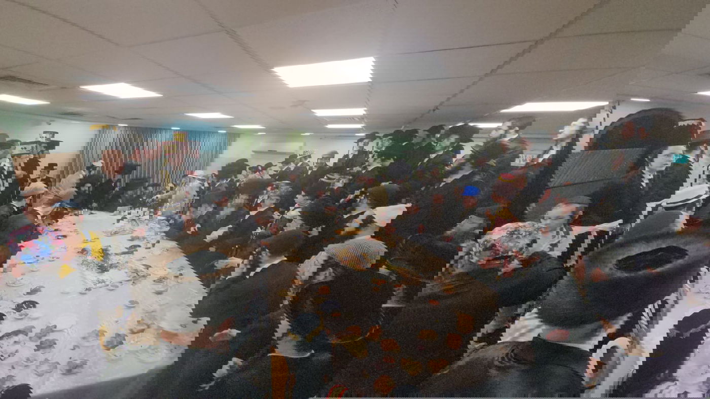 פורים בחצה"ק קאליב