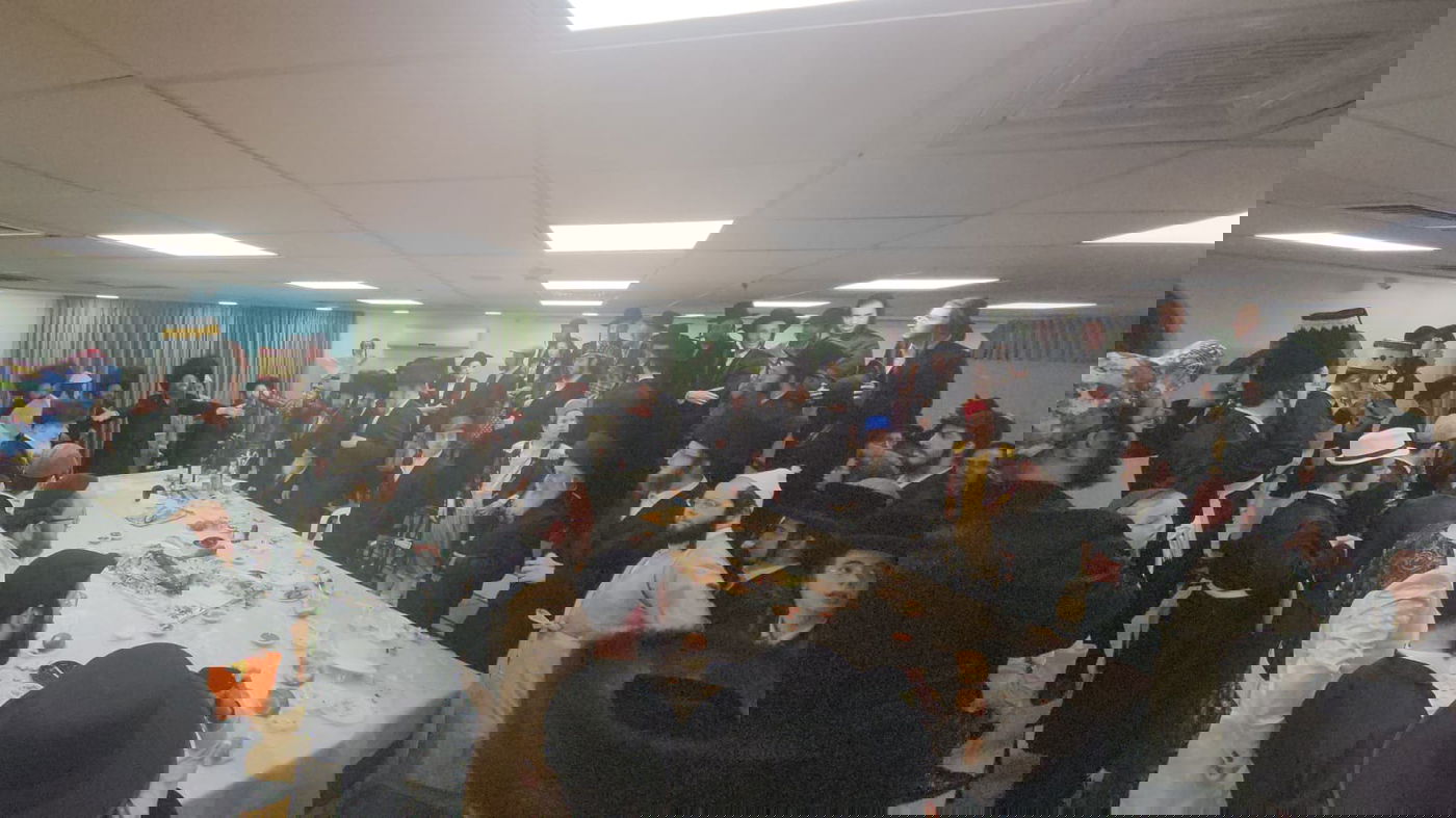 פורים בחצה"ק קאליב