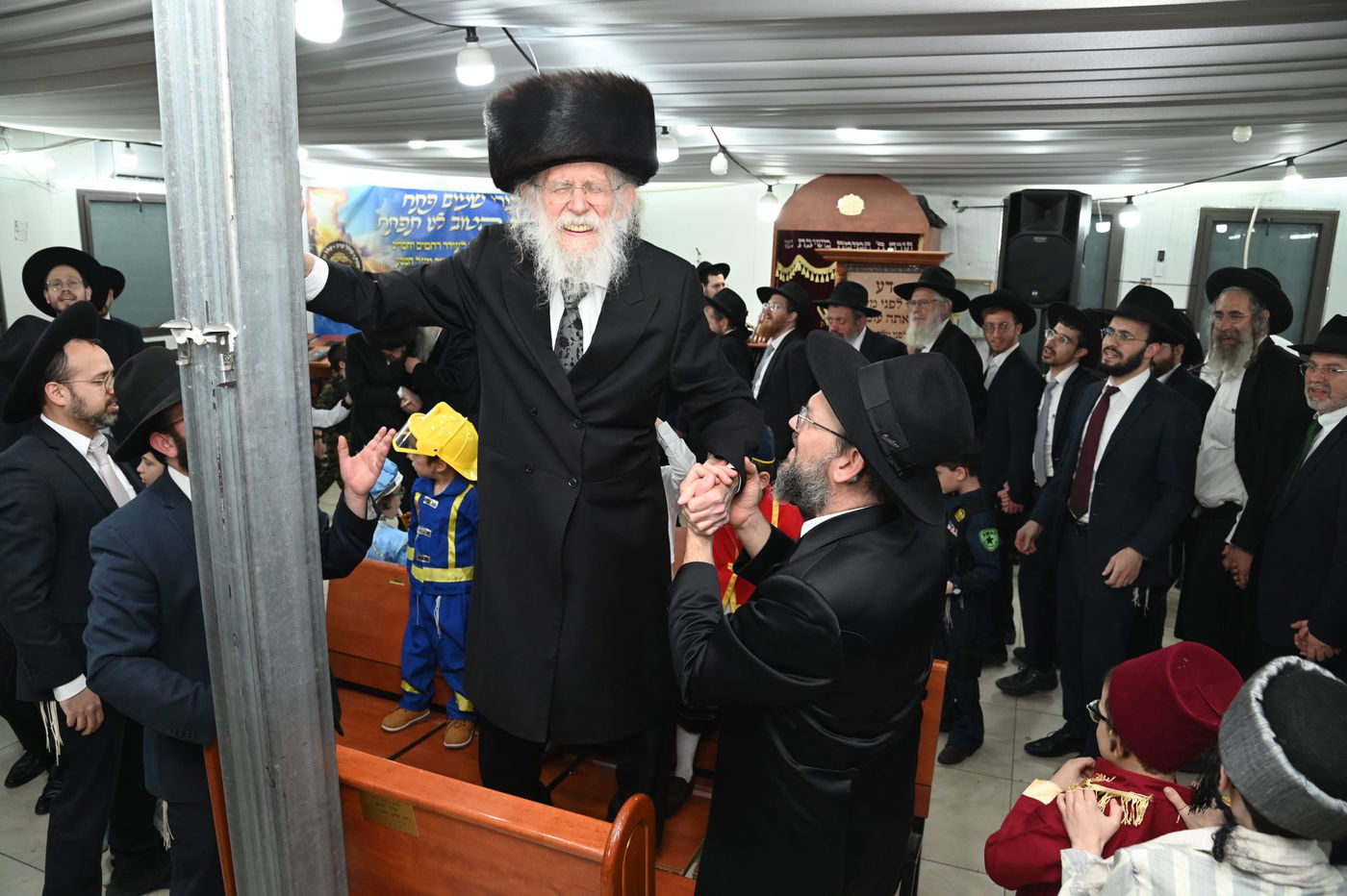 פורים אצל הגאון רבי שמעון גלאי