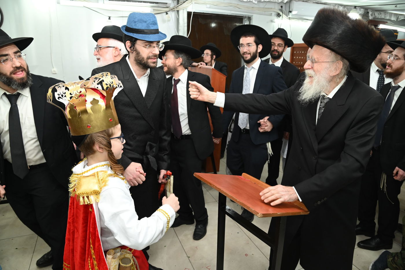 פורים אצל הגאון רבי שמעון גלאי