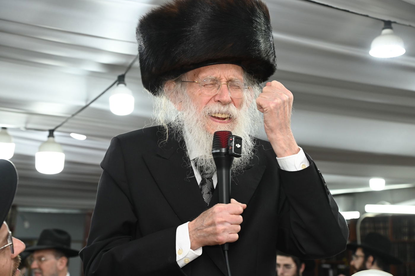 פורים אצל הגאון רבי שמעון גלאי