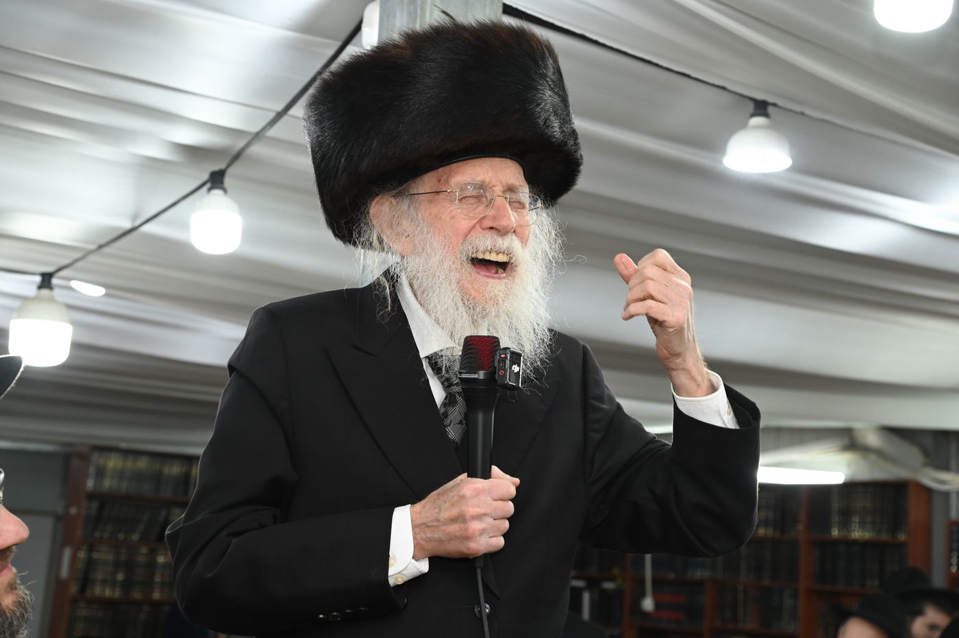 פורים אצל הגאון רבי שמעון גלאי