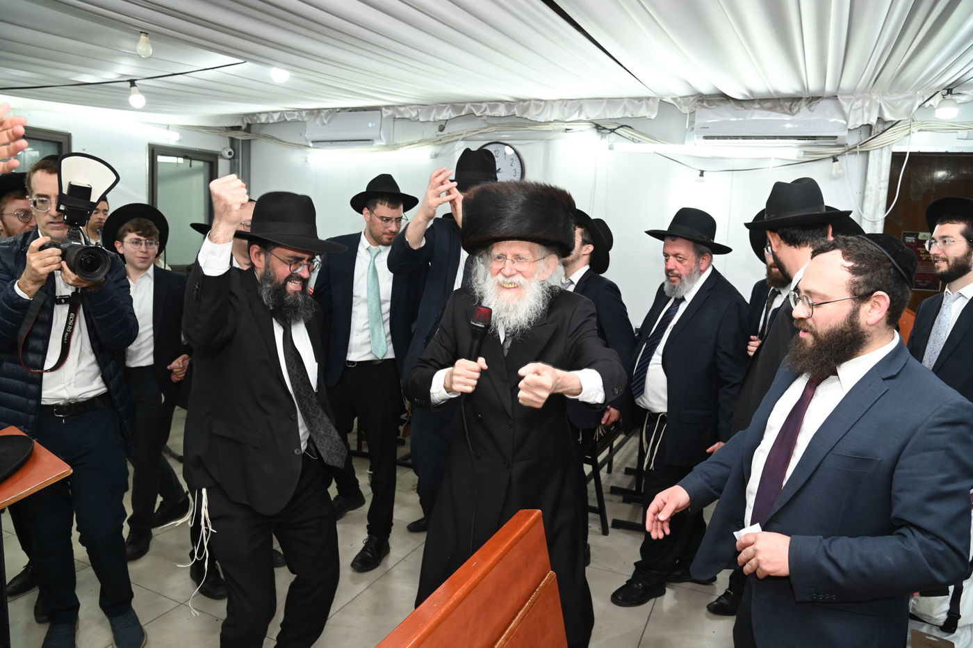 פורים אצל הגאון רבי שמעון גלאי