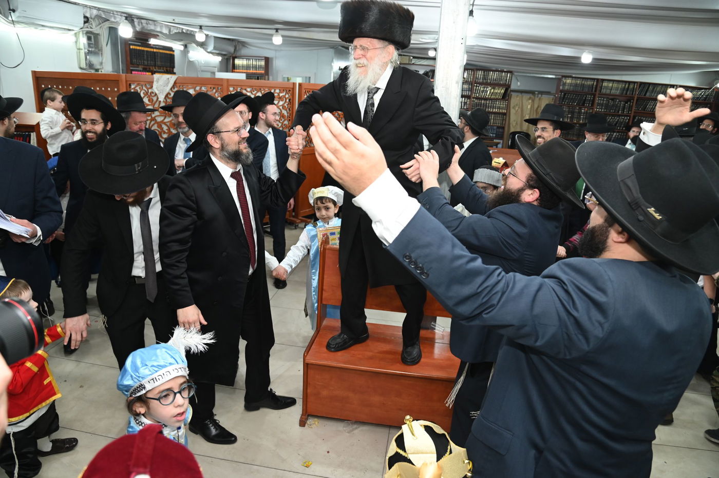 פורים אצל הגאון רבי שמעון גלאי