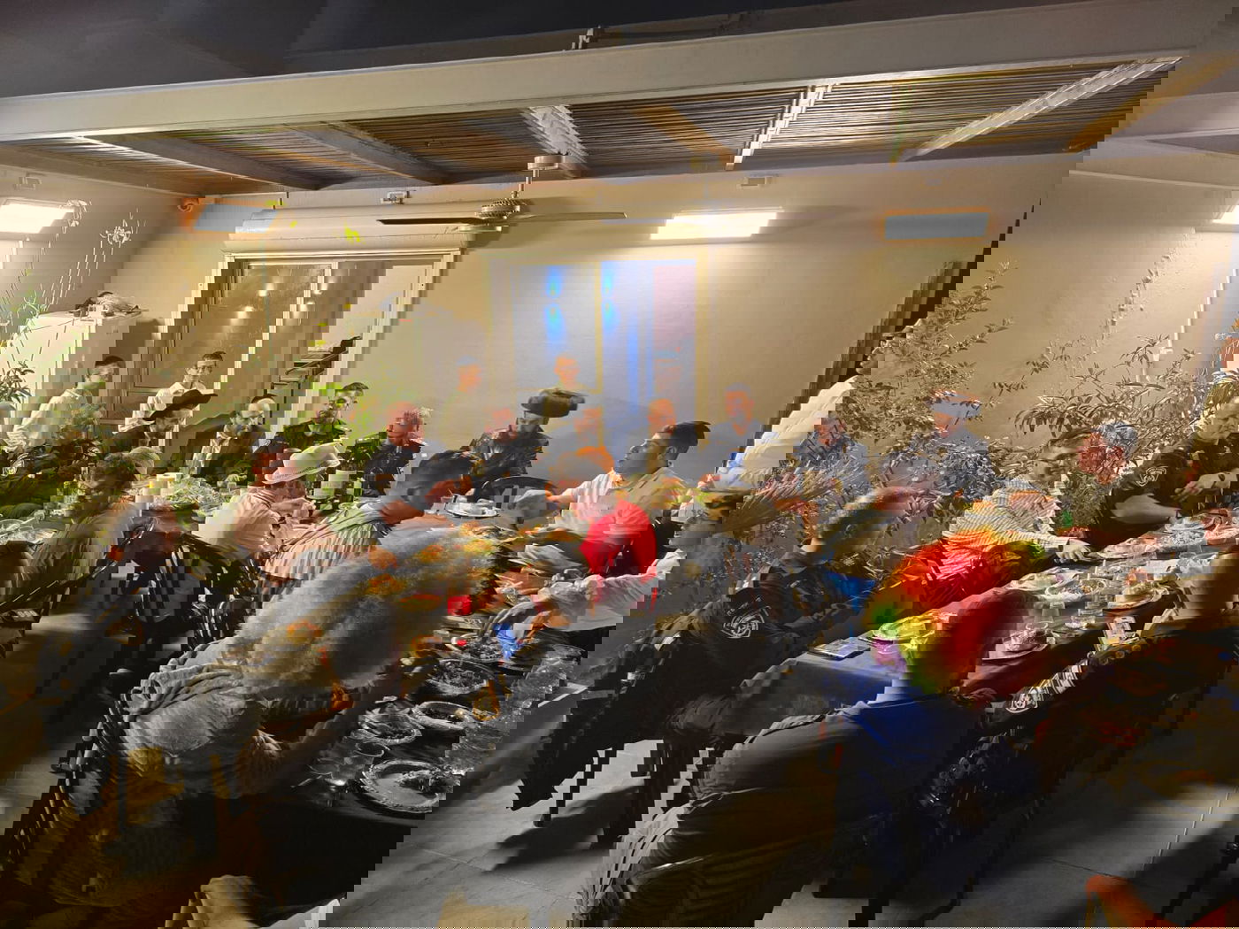 שמחת פורים בביתו של אליהו ארנד