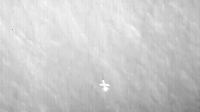 תיעוד: כך ריסק הטיל האמריקאי את הכטב"מ של החות'ים