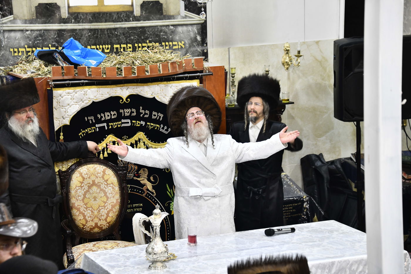 פורים בחצה"ק ביאלה בבני ברק בירושלים