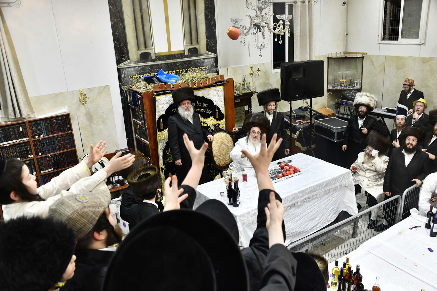 פורים בחצה"ק ביאלה בבני ברק בירושלים