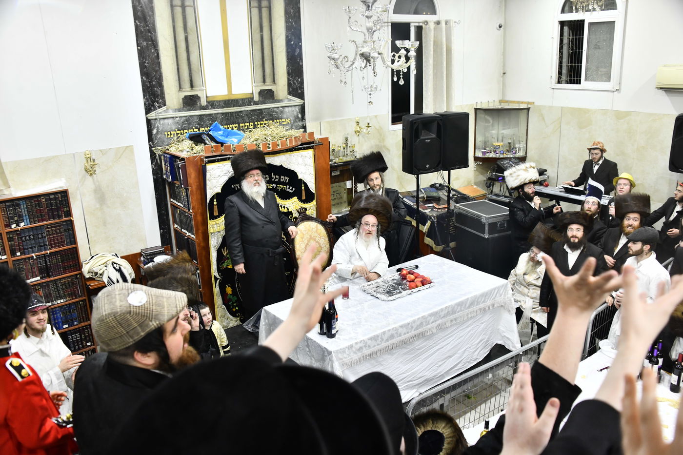 פורים בחצה"ק ביאלה בבני ברק בירושלים