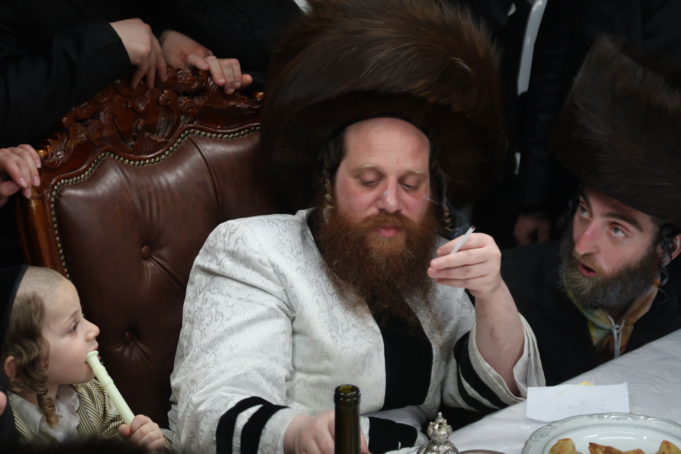 פורים בחצה"ק מיאלען