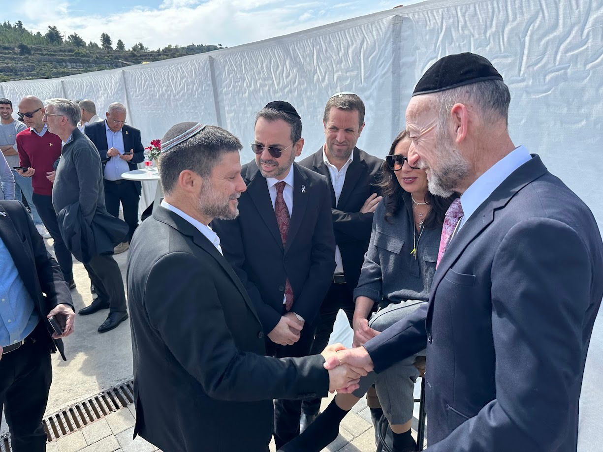 זופניק בכיכר | כל התמונות, הנייעס והחשיפות של השבוע