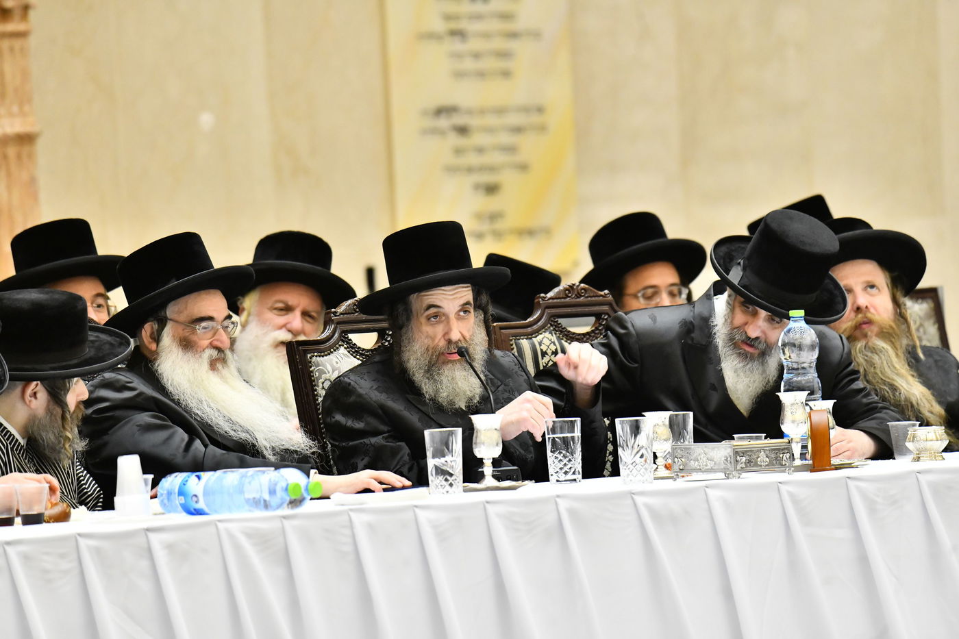 הילולא קדישא בחצה"ק ויז'ניץ