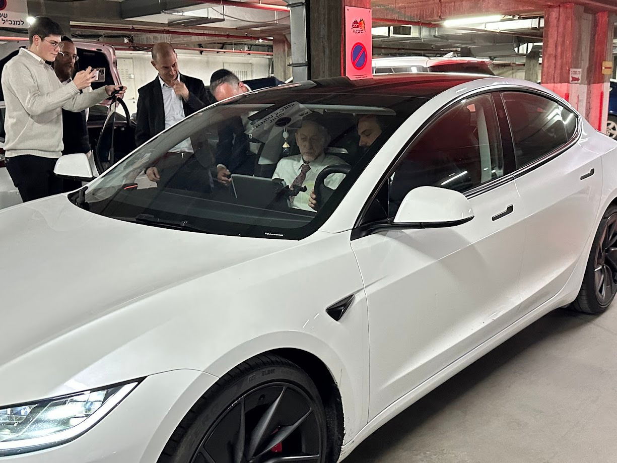 זופניק בכיכר | כל התמונות, הנייעס והחשיפות של השבוע