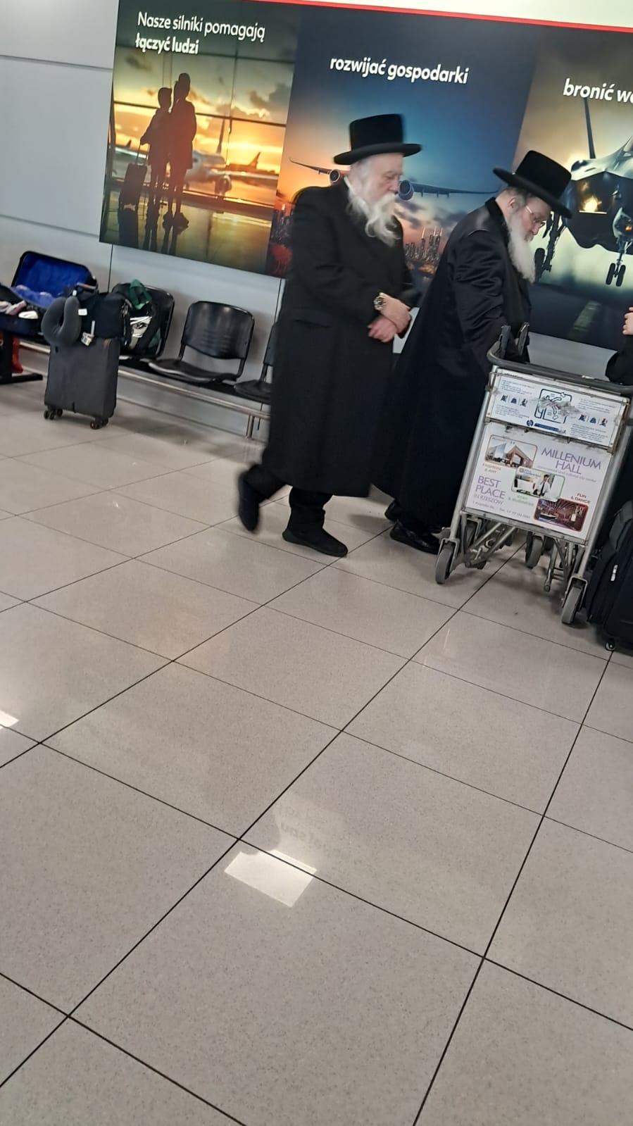 האדמו"ר מנדבורנה בדרכו לליז'ענסק תשפ"ה