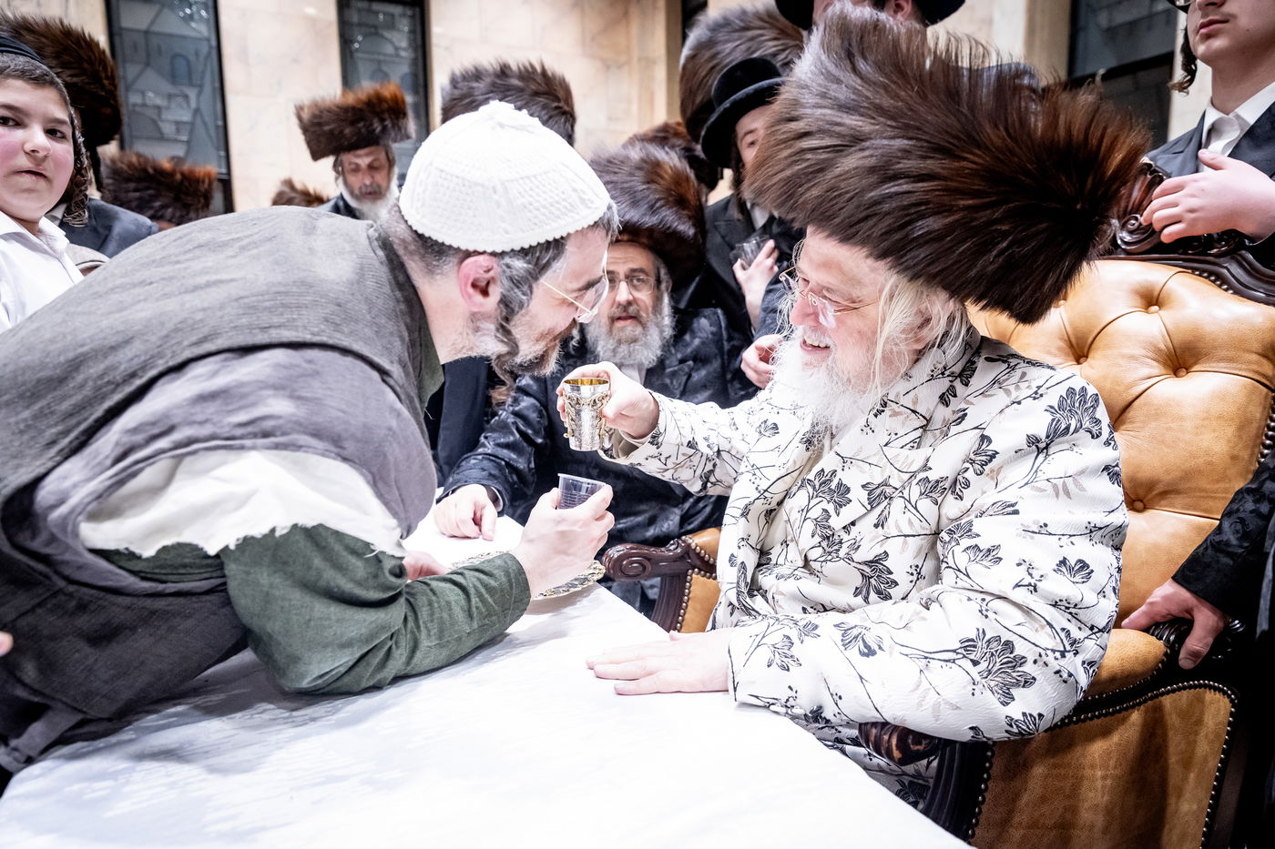 פורים בחצה"ק מונקאטש