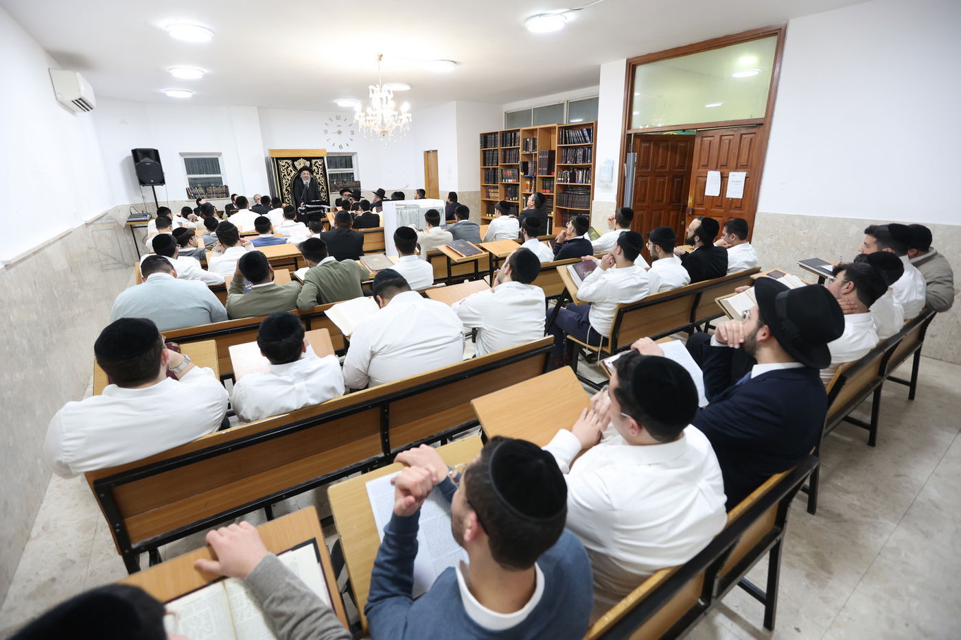 מעמד כבוד התורה בישיבת 'אהבת התורה' 