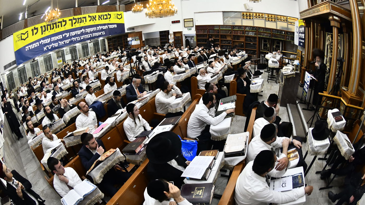 ההמונים זעקו ודמעו לישועה, בשרשרת מעמדות הסגולה של רינה של תורה סביב שלושת ימי הפורים