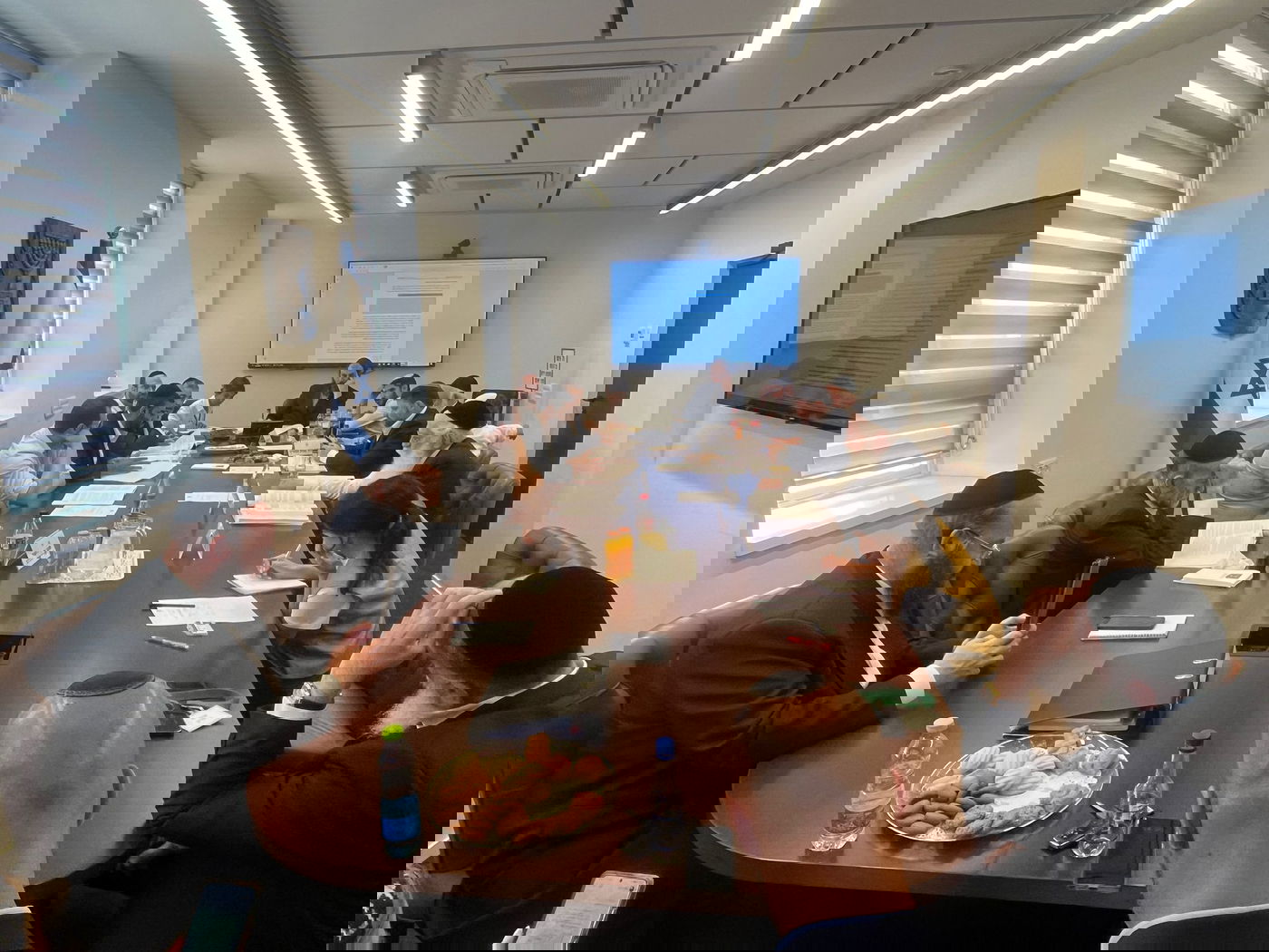 ישיבת צוות השרים