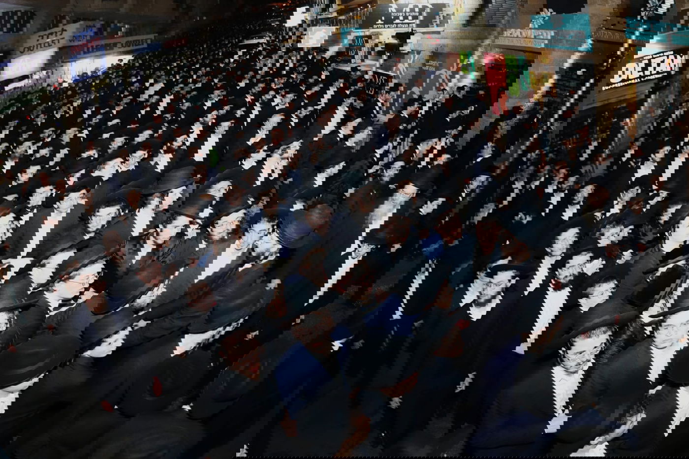  מסע הלוויית הגאון רבי נחמן פלונצ'ק זצ"ל