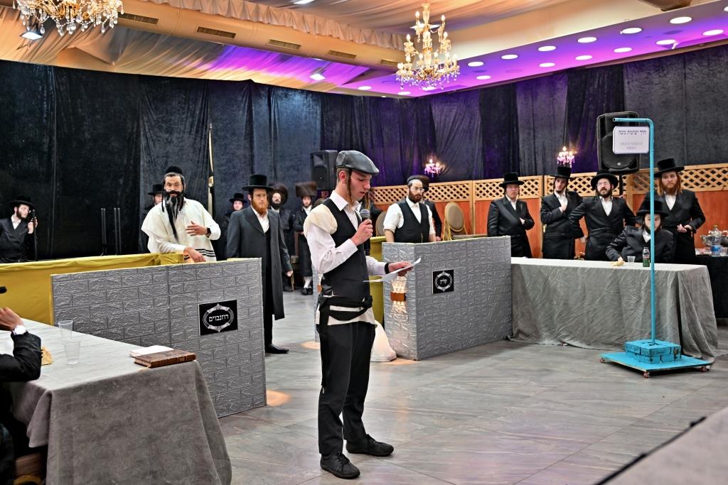 שמחת השבע ברכות בחצה"ק ויזניץ  - פרמישלאן 