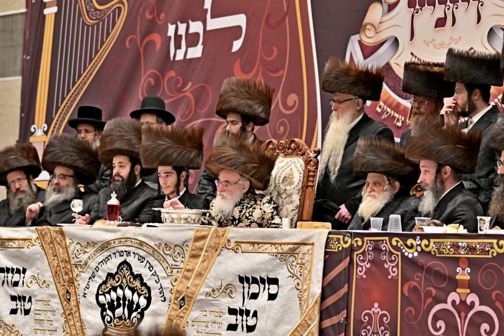 שמחת השבע ברכות בחצה"ק ויזניץ  - פרמישלאן 