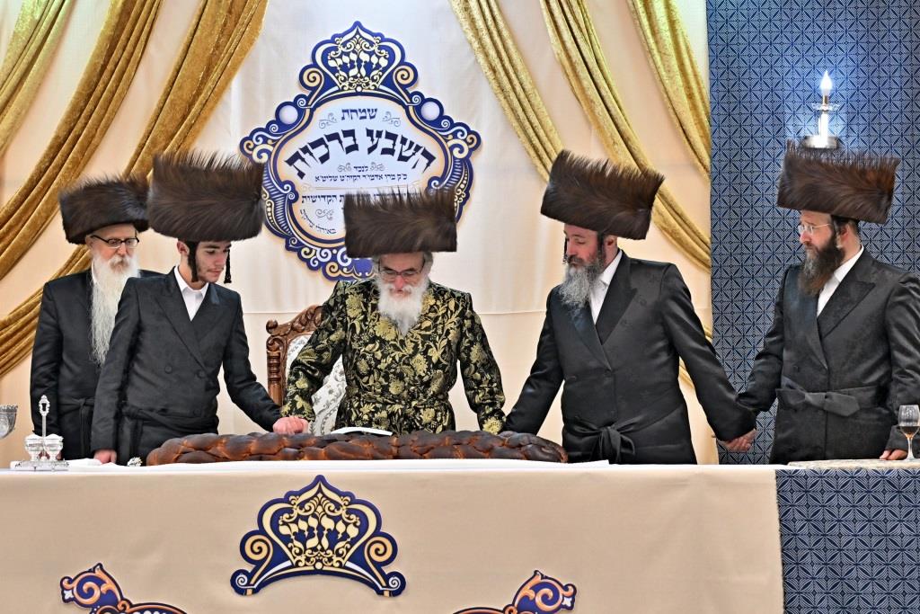 שמחת השבע ברכות בחצה"ק ויזניץ  - פרמישלאן 