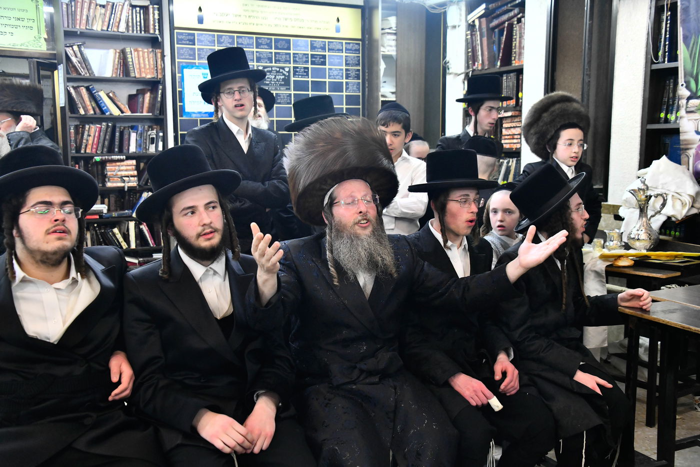 שמחת בית שאץ - אזמרה - זידטשויב- צאנז ירושלים- רמת שלמה