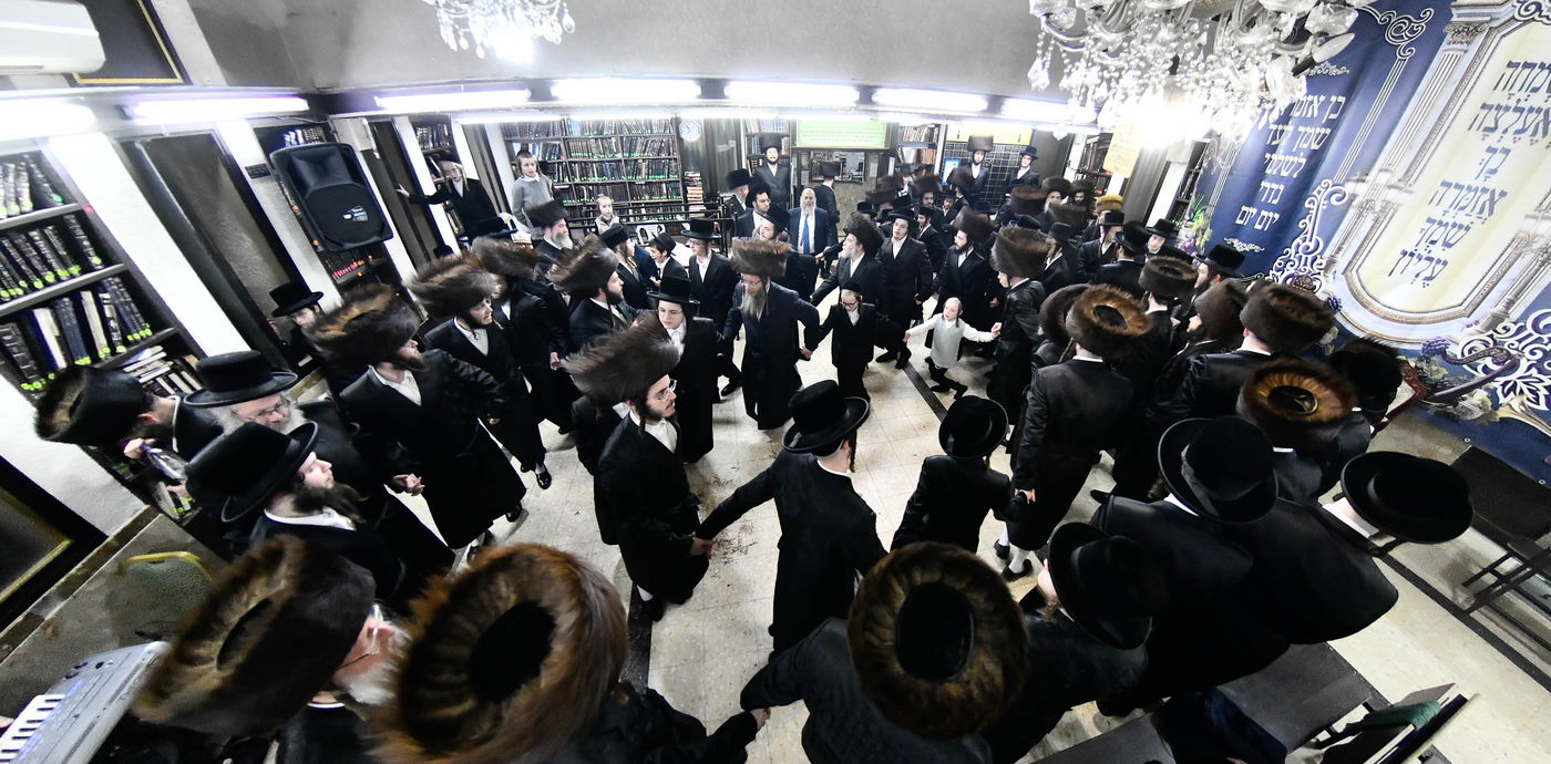 שמחת בית שאץ - אזמרה - זידטשויב- צאנז ירושלים- רמת שלמה