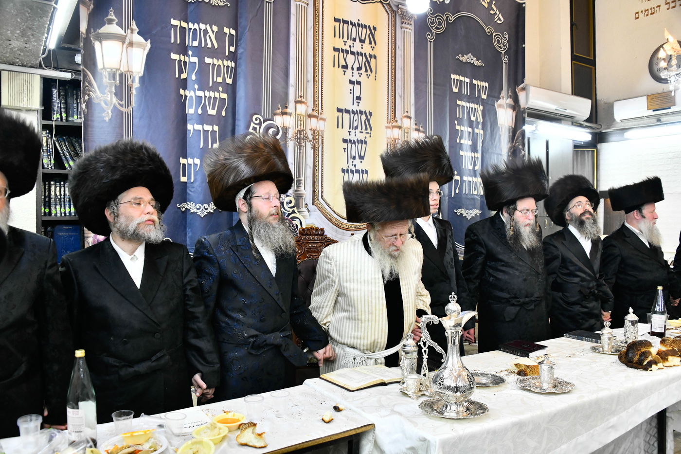 שמחת בית שאץ - אזמרה - זידטשויב- צאנז ירושלים- רמת שלמה