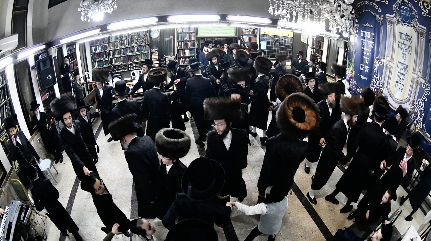 שמחת בית שאץ - אזמרה - זידטשויב- צאנז ירושלים- רמת שלמה