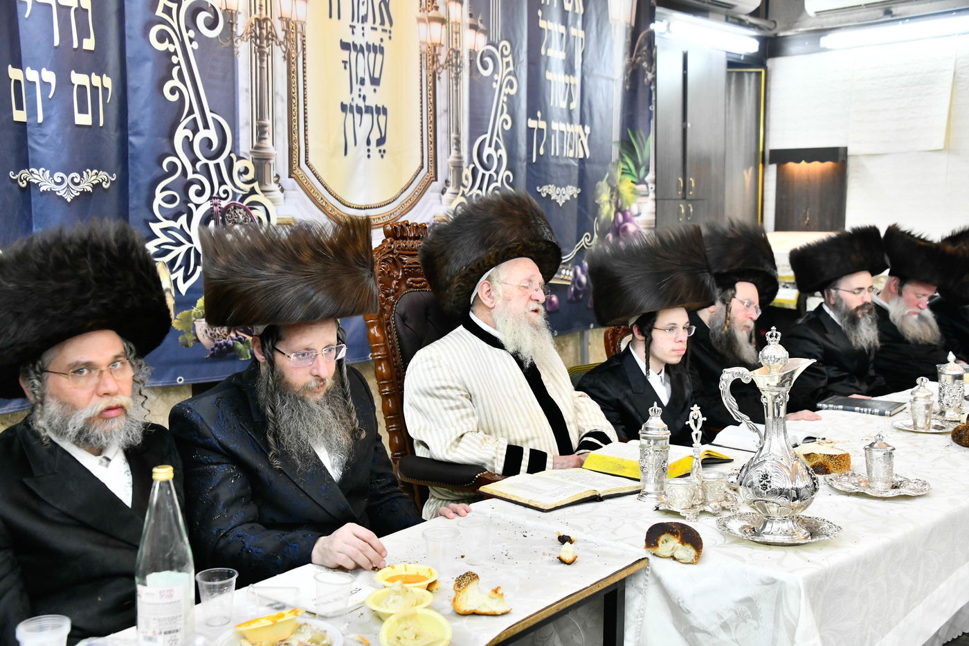 שמחת בית שאץ - אזמרה - זידטשויב- צאנז ירושלים- רמת שלמה