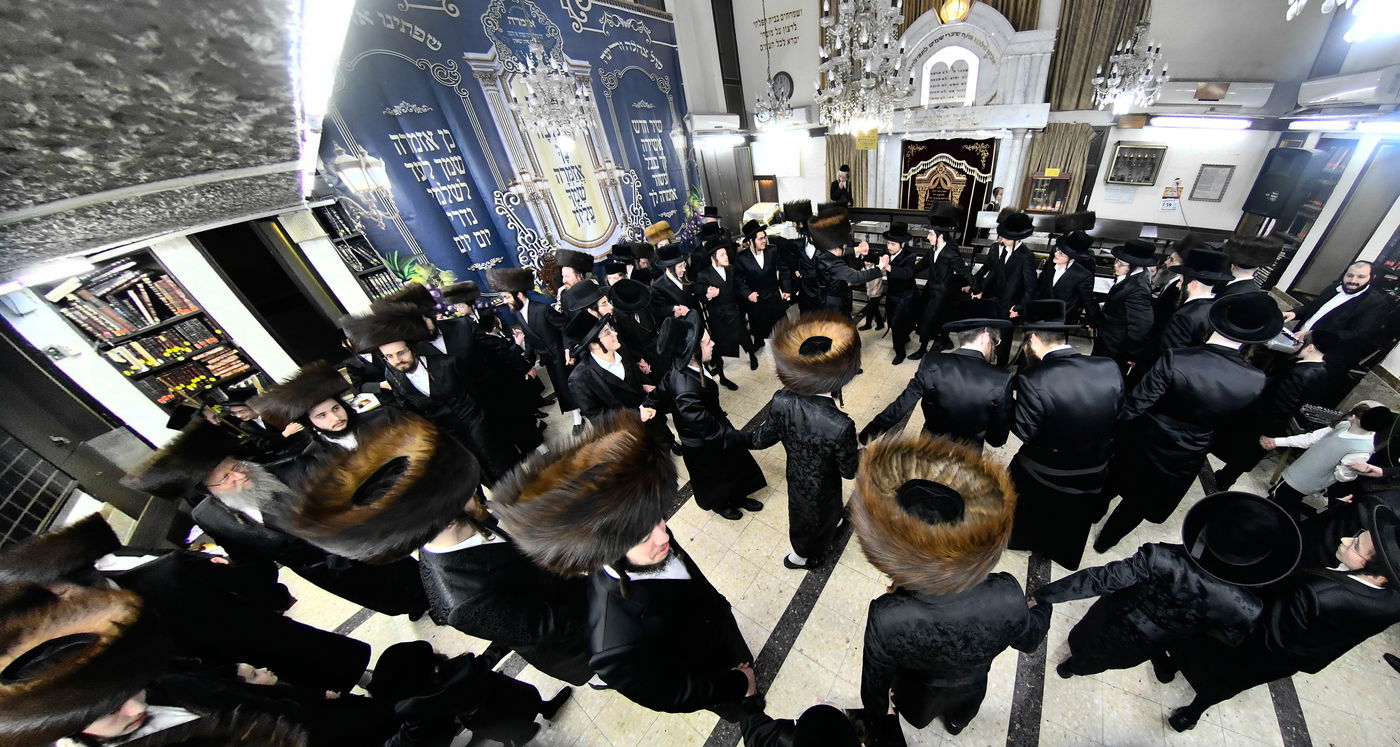 שמחת בית שאץ - אזמרה - זידטשויב- צאנז ירושלים- רמת שלמה