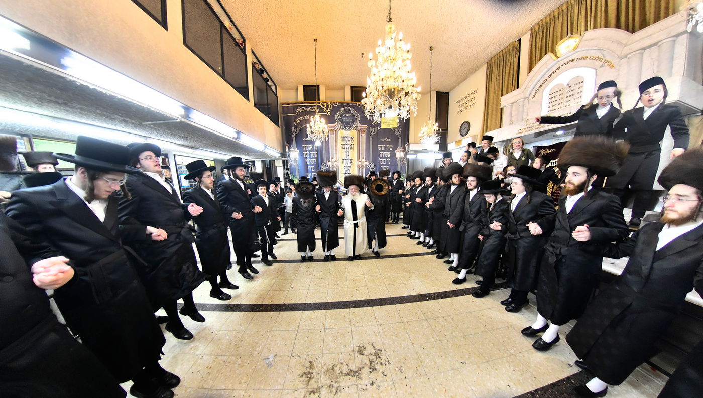 שמחת בית שאץ - אזמרה - זידטשויב- צאנז ירושלים- רמת שלמה