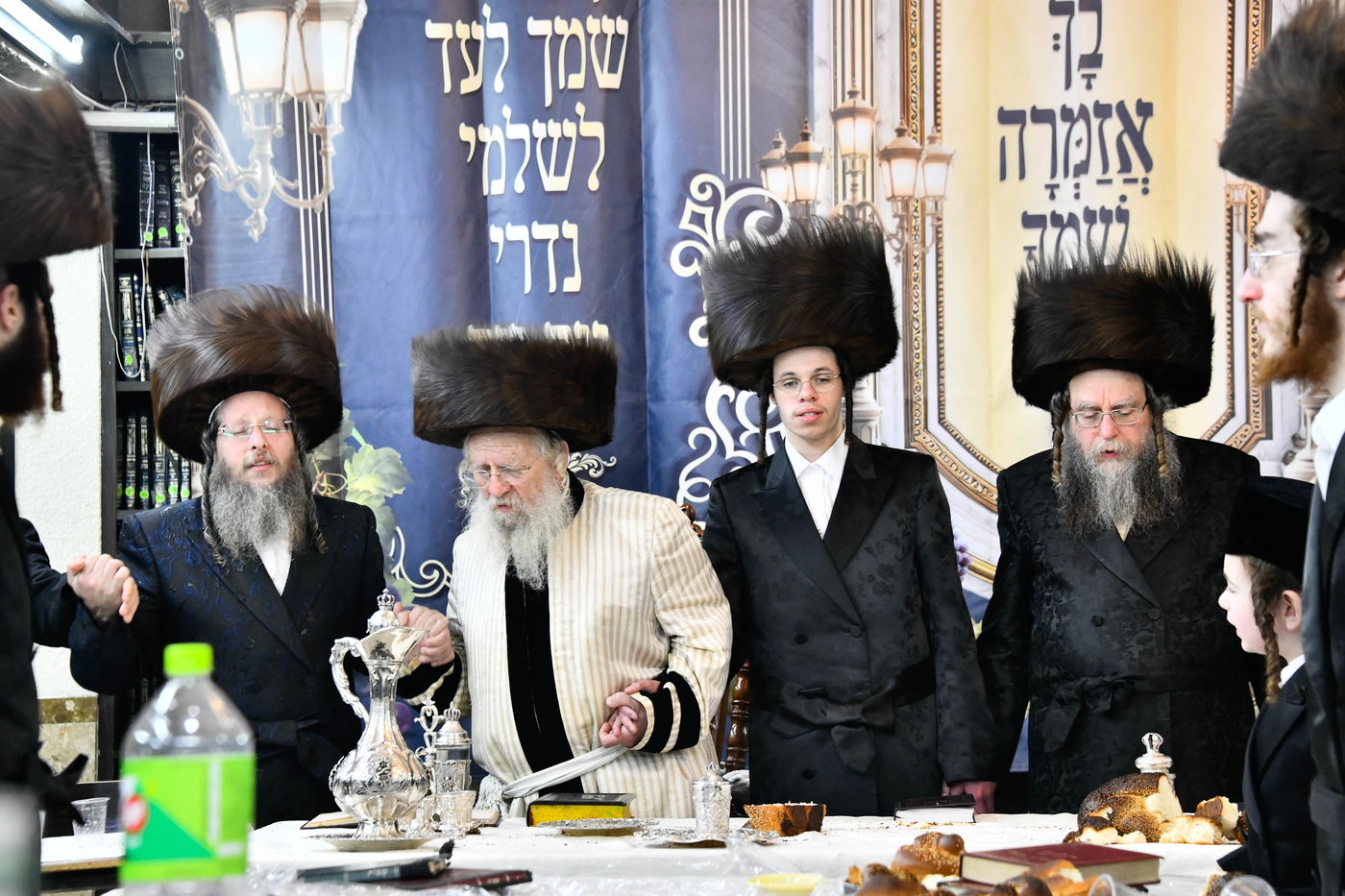 שמחת בית שאץ - אזמרה - זידטשויב- צאנז ירושלים- רמת שלמה