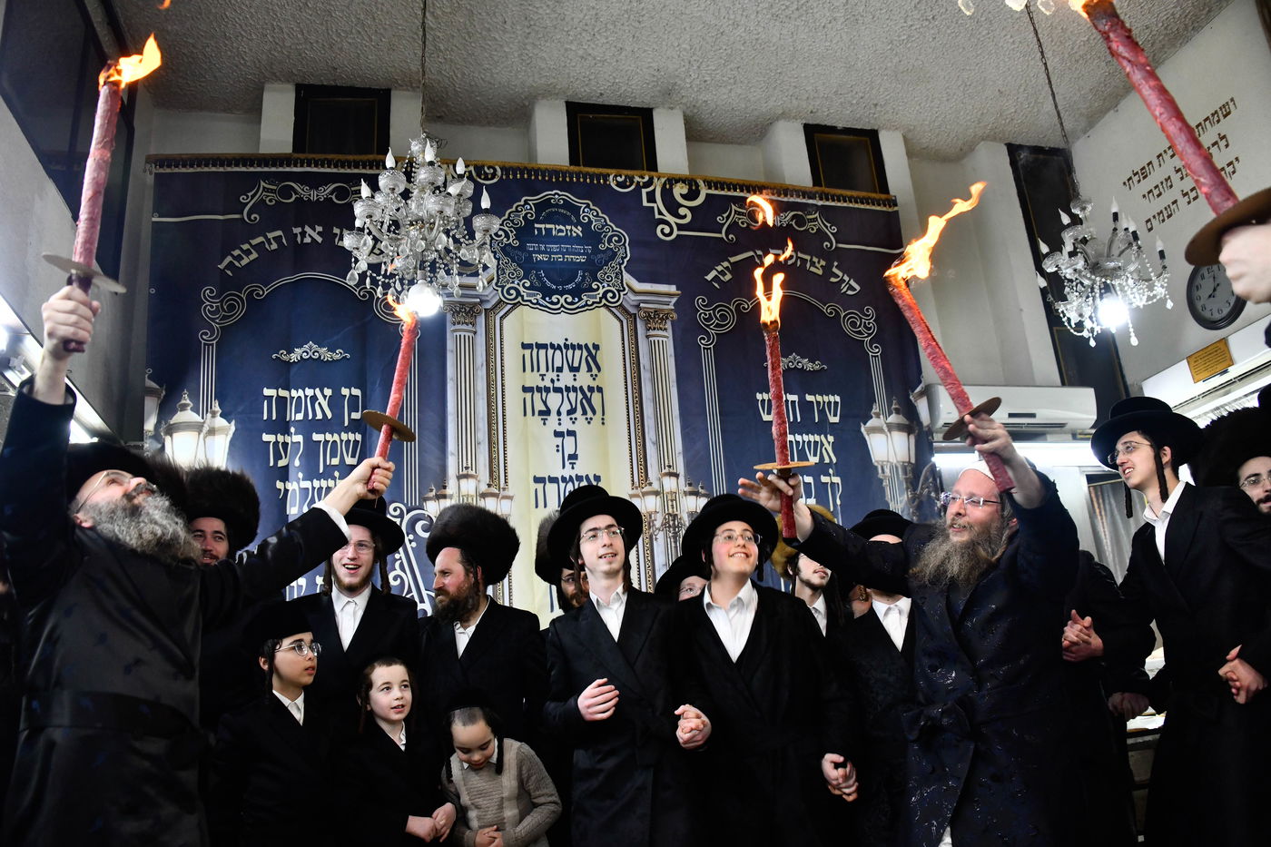 שמחת בית שאץ - אזמרה - זידטשויב- צאנז ירושלים- רמת שלמה