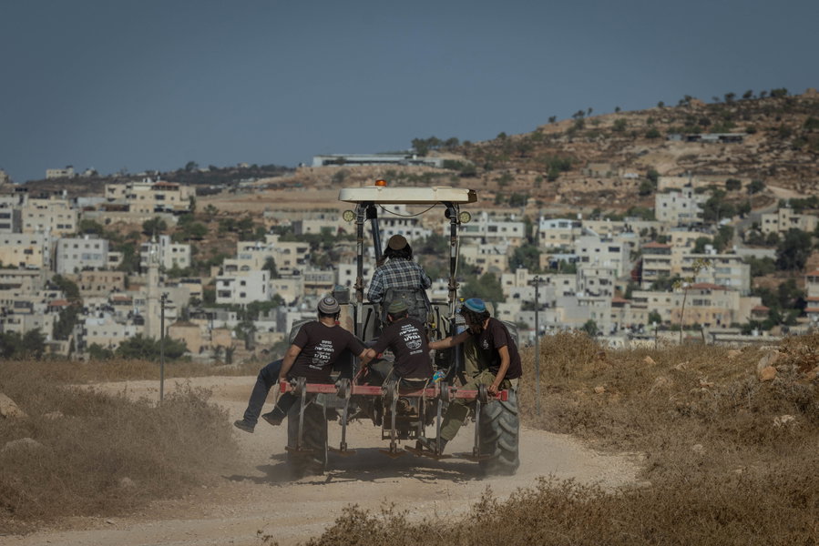 רמת מגרון | ארכיון