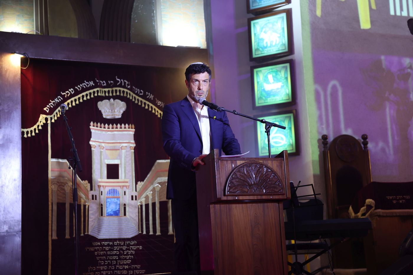  פרידה היסטורית בבית הכנסת הגדול בתל- אביב