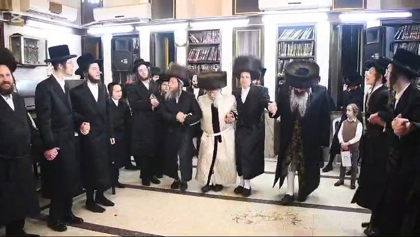 שמחת בית שאץ - אזמרה - זידטשויב- צאנז ירושלים- רמת שלמה