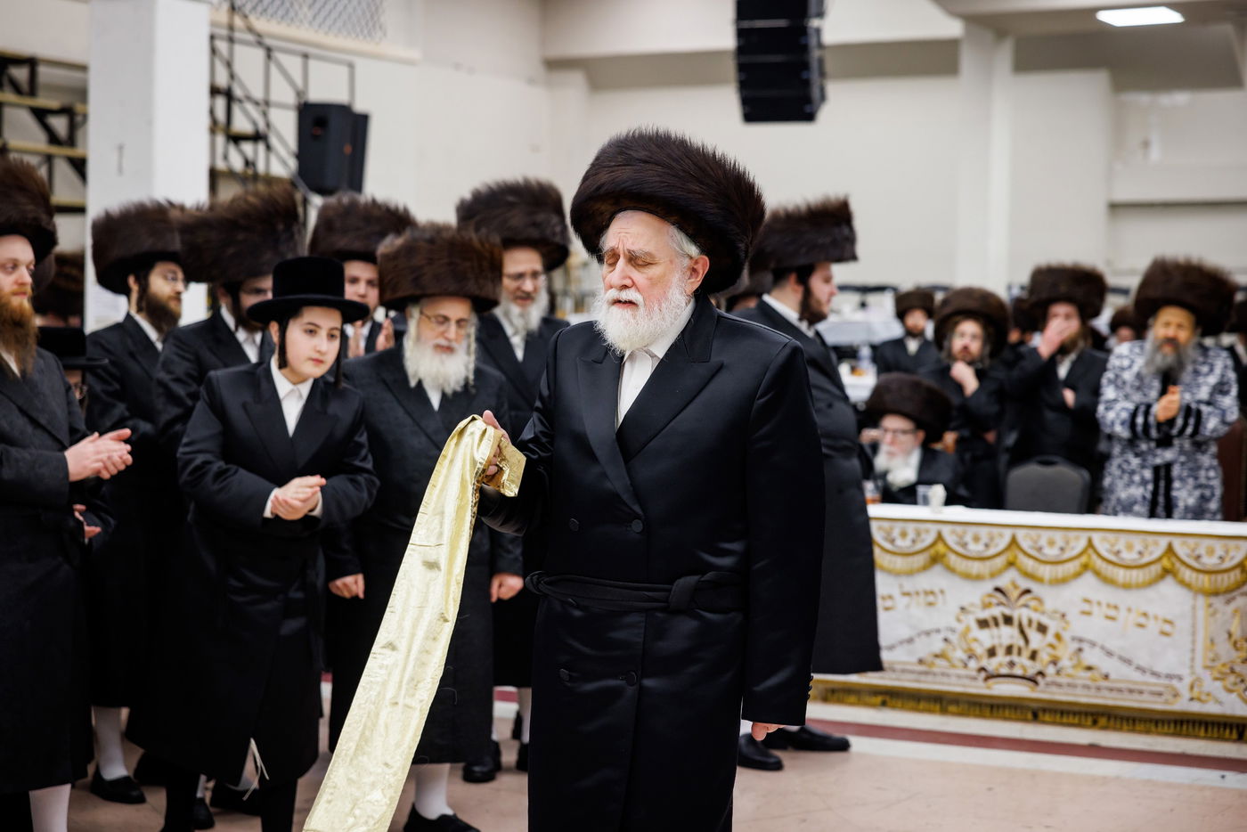 שמחת נישואי נכדת האדמו"ר מבאבוב 45