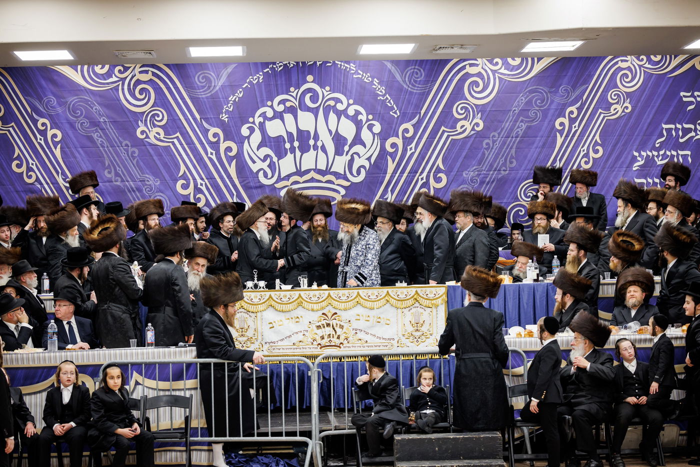 שמחת נישואי נכדת האדמו"ר מבאבוב 45