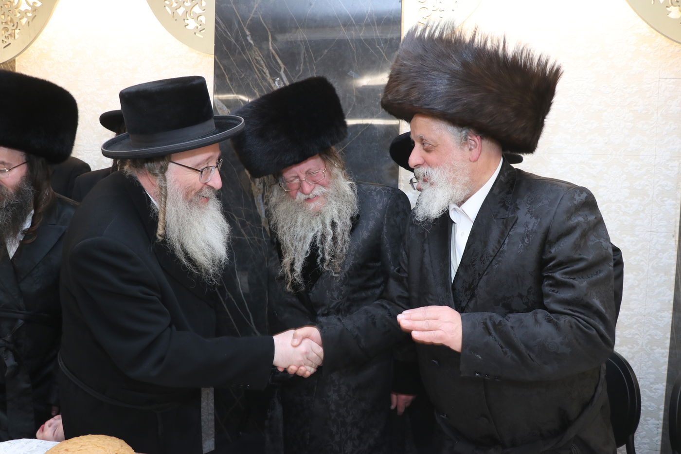 שמחת הבר מצווה לנכדי האדמו"רים מקוזמיר - לעלוב בית שמש