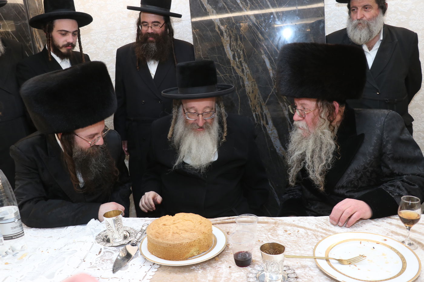 האדמו"ר מביאלה בשמחה