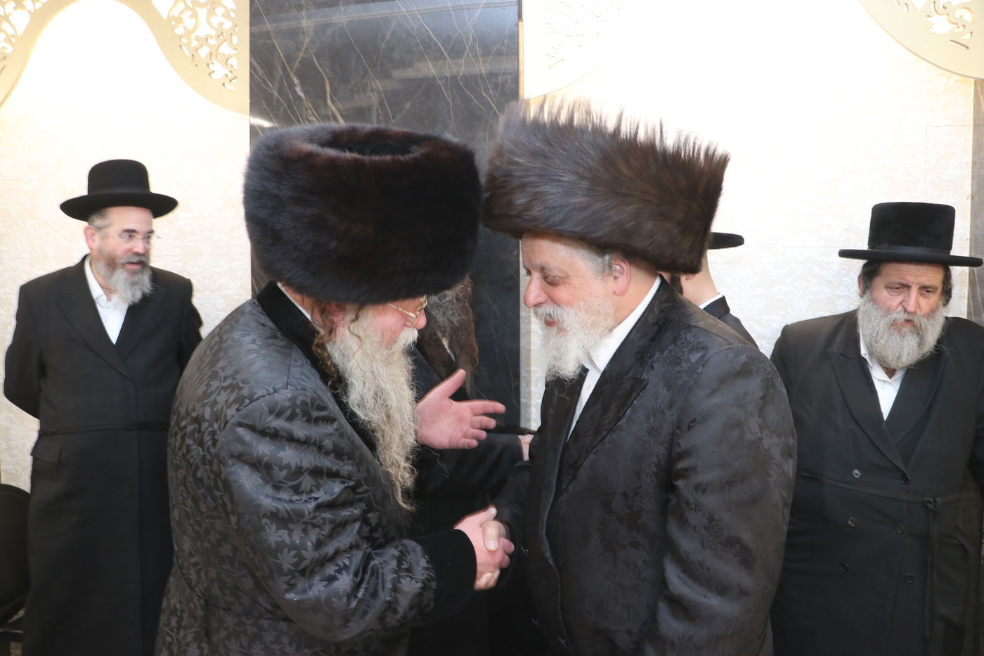 שמחת הבר מצווה לנכדי האדמו"רים מקוזמיר - לעלוב בית שמש