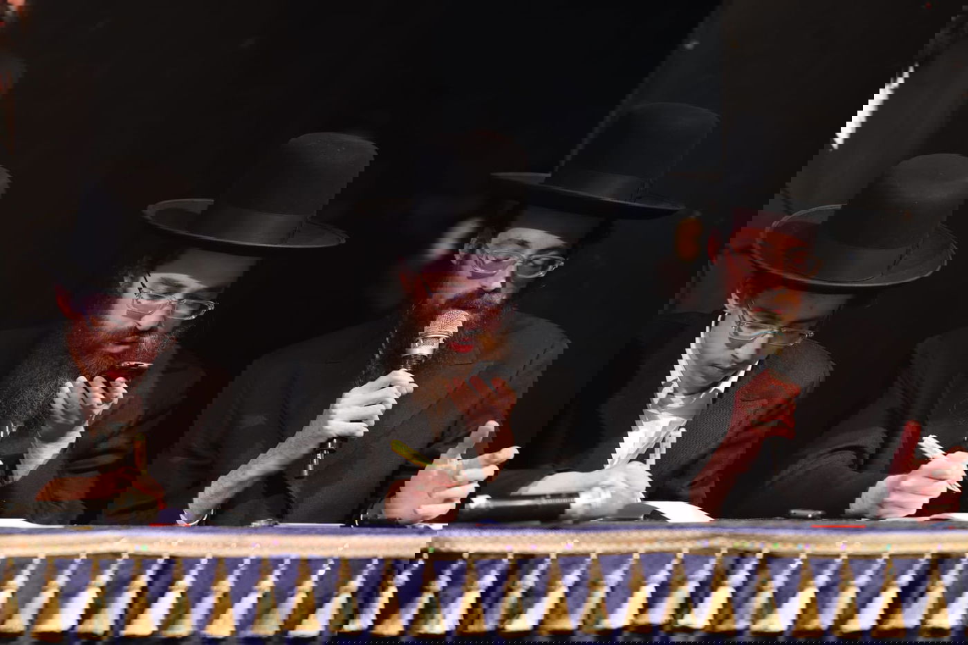 הרה"צ רבי נחמיה אלתר בפדיון פטר חמור 