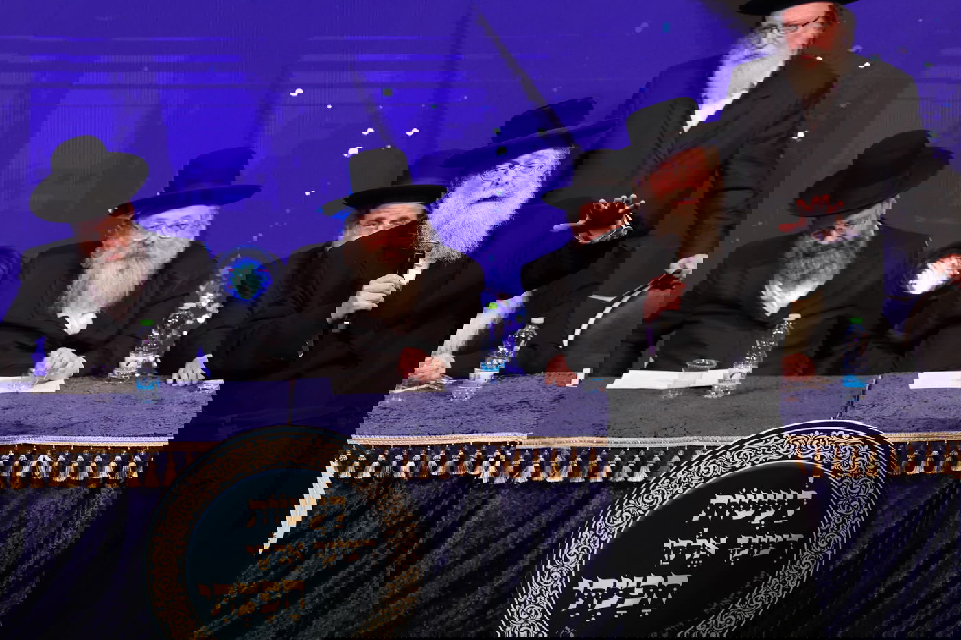 הרה"צ רבי נחמיה אלתר בפדיון פטר חמור 