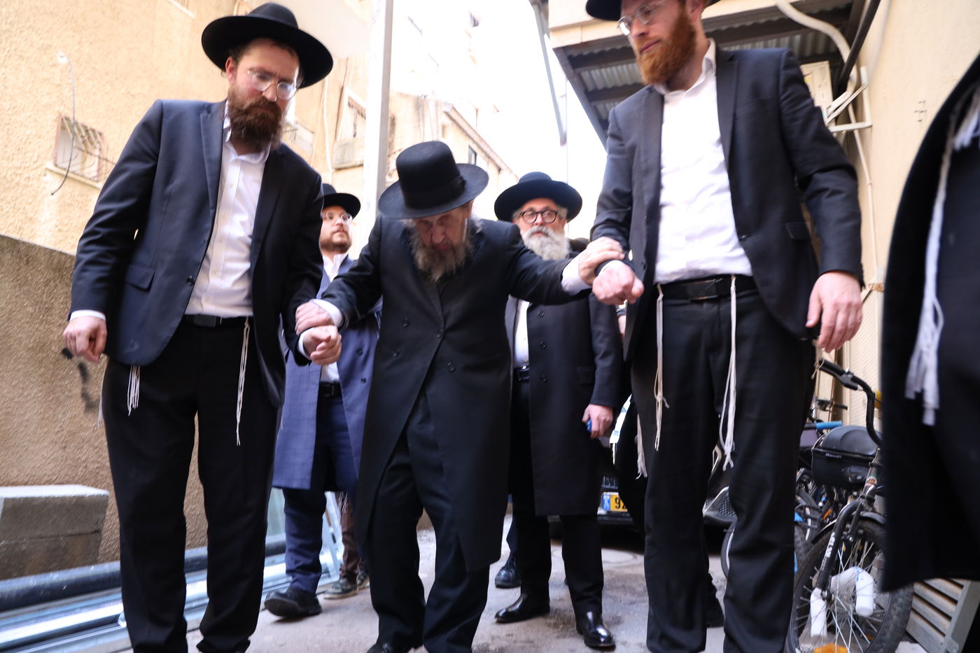 שמחת השבע ברכות לרגל נישואי נכדת הגר"ש אלתר