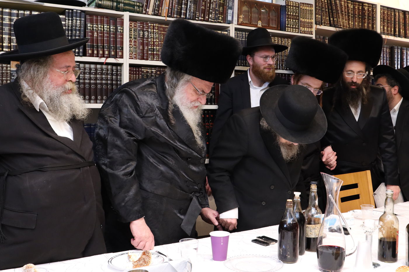 שמחת השבע ברכות לרגל נישואי נכדת הגר"ש אלתר