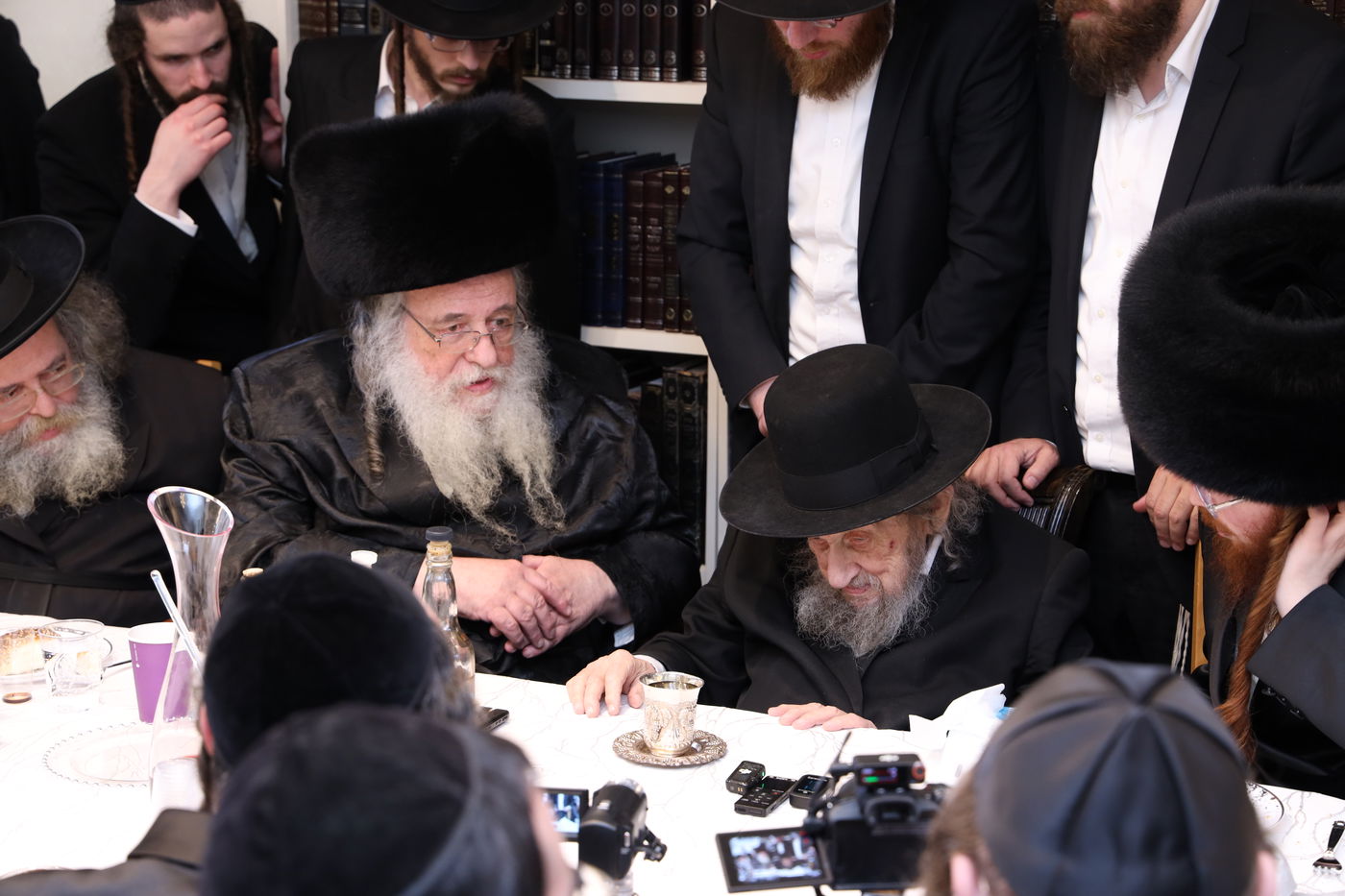 שמחת השבע ברכות לרגל נישואי נכדת הגר"ש אלתר