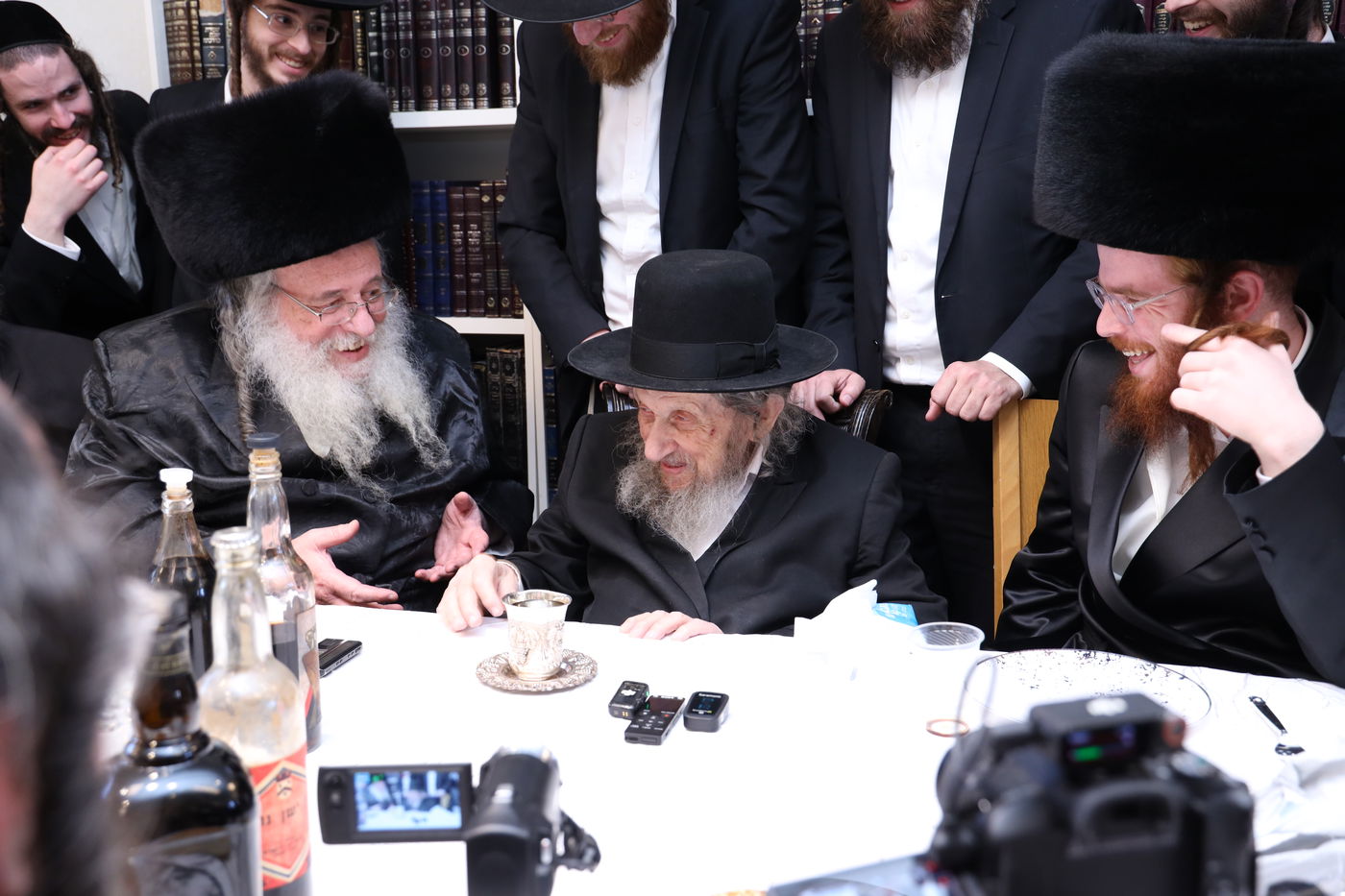 שמחת השבע ברכות לרגל נישואי נכדת הגר"ש אלתר