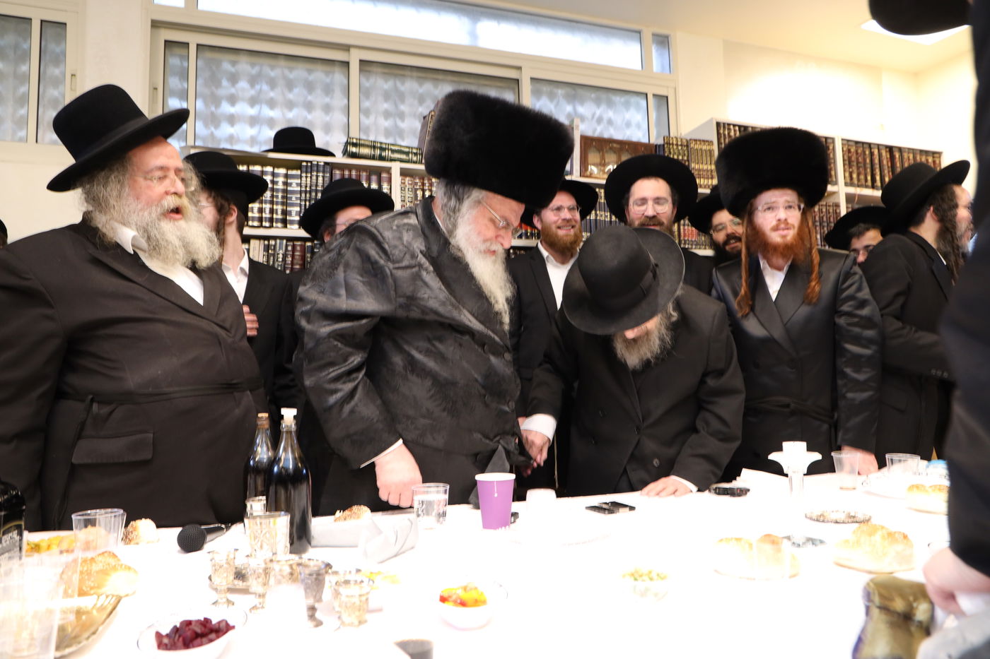 שמחת השבע ברכות לרגל נישואי נכדת הגר"ש אלתר